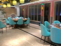 -荆楚渔艺堂·鱼头泡饭(江堤中路店)