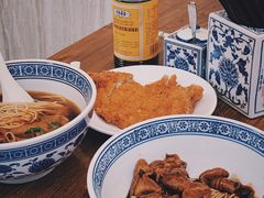 -沪西老弄堂面馆(定西路店)