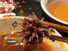 -茅草房·河畔园林火锅