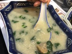 菜心粒烧骨粥-渔乡米坊·岭南传统小吃专门店(天河龙口西店)