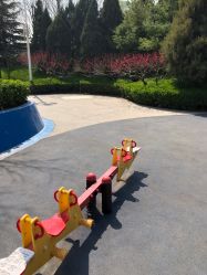 -酷酷兔少儿拓展天地