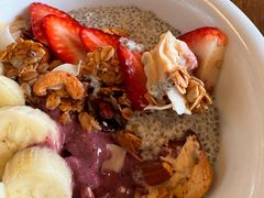 -ROAST coffee & eatery