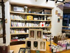 零售区-雕刻时光咖啡馆(南院门店)