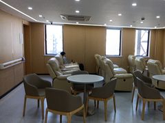 -上海和平眼科医院