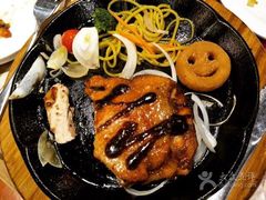 -菲尼克斯牛排店(杉杉奥特莱斯店)
