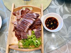 驴肉拼盘-锦绣金山人家(友谊店)