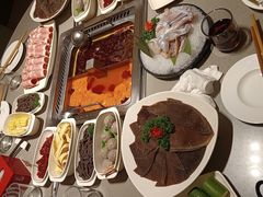-海底捞火锅(曹安公路店)