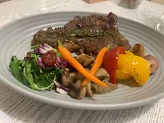 焦香蒜油黑椒西冷牛排-娜娜家·Nana's restaurant(国金汇店)