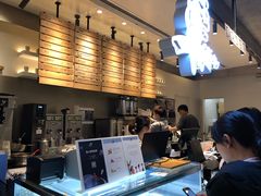 -喜茶(上海兴业太古汇店)