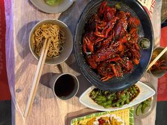 -肥肥虾庄·金牌油焖大虾(沙湖店)