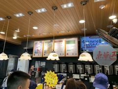 -茶颜悦色(岳麓山顶店)