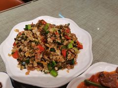-鲜榨果汁·啤酒鱼(环岛河店)