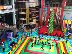 -蒙特利亲子乐园