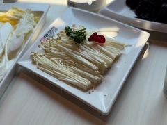 -思阁炭香火锅(学伟鑫城总店)