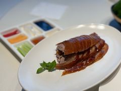 酥香嫩烤鸭-四季民福烤鸭店(外滩外白渡桥店)