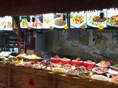 -闯关东东北农家菜(崂山石老人店)