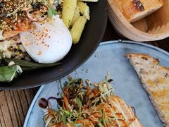 烤三文鱼沙拉-O'mills Sourdough Bakery&Bistro(永嘉路店)