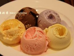 -岷山饭店-芝芝自助餐厅