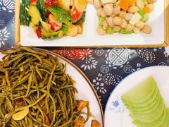 -王村姑老土炕莜面村(桥东店)