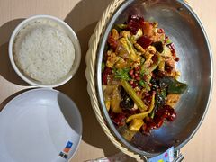 -拿渡麻辣香锅(世茂广场·工三店)