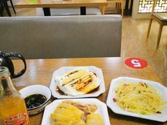 -烟雨人家(塔湾街店)