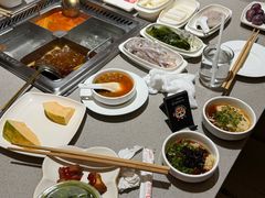 -海底捞火锅(新松江路生日主题店)