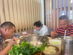 -陈大锅·岳阳鱼馆·地道岳阳菜(美食街店)