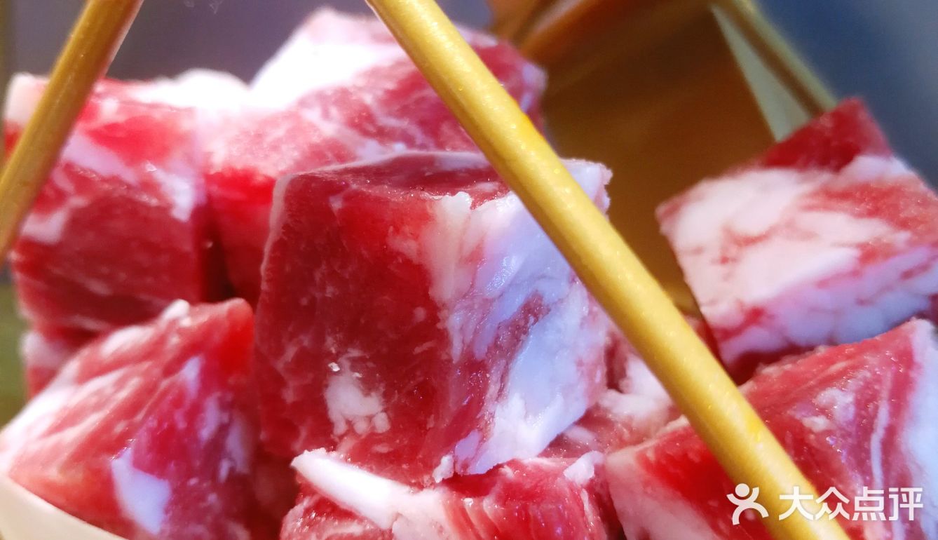 你有多久没吃过烤肉啦‼️带你玩转宜燃市井烤肉