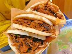 -陳香貴·兰州牛肉面(东方宝泰店)