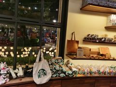-星巴克(迪士尼小镇店)