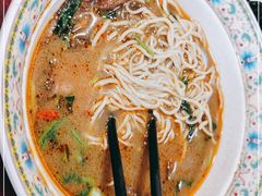 -金杨拉面王小吃面馆·牛三宝面·红烧牛肉粉