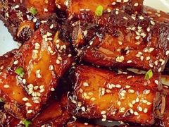 -三得正宗乌烈乳羊(环城东二路店)