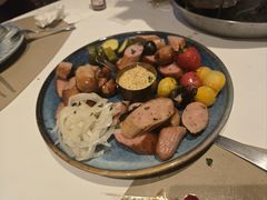 -斯普汇生蚝牛排馆(中骏世界城店)