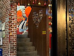 -香巴拉云南餐厅(华莱坞店)