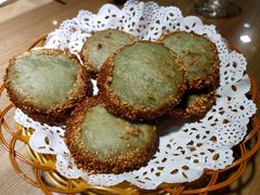 绿茶饼-炊烟·山房菜