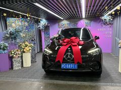 -上海星瀚奔驰4S店(红柳路店)