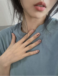 -七月美睫 美甲