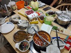 -杨老板·海鲜集市火锅·鲜切牛肉(中防万宝店)