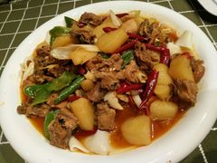 大盘鸡-巴扎美食·新疆菜·西域歌舞表演餐厅(新疆大厦店)