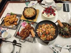 -小菜园新徽菜(镇江丹阳吾悦店)