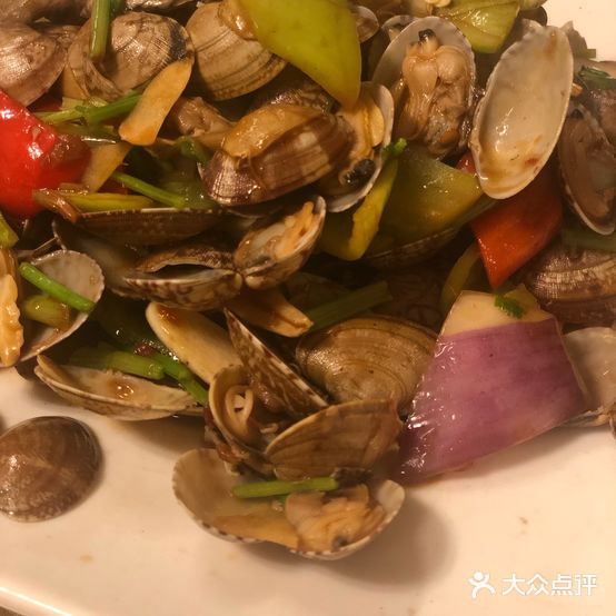 粤满楼(嵩山路店)