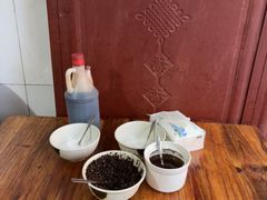 -正宗杨记普洱酸醋米线(总店)