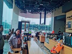 -星巴克臻选(成都环球乐天店)