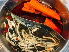 -憨铁匠老火锅(龙岗万科里店)