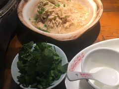 -洞庭土菜小炒馆(易发广场店)