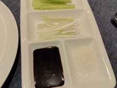-凤凰园烤鸭店·唐山菜·传承花椒肉(老唐丰路店)