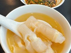 -鲜入唯煮·港式海鲜牛肉火锅(金宝街店)
