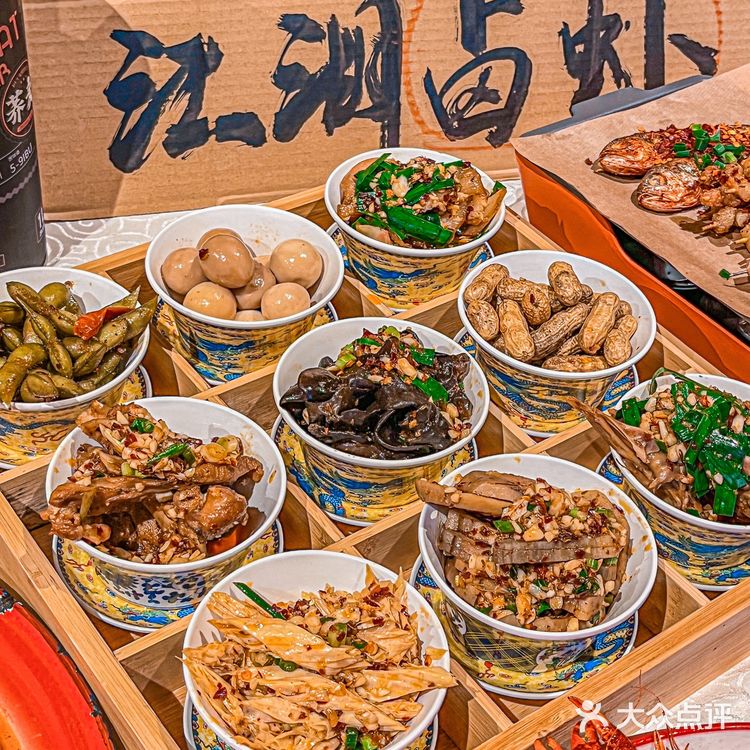 深圳入夏成功,小龙虾炫起来!