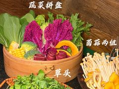 -三出山火锅(南京万象天地店)