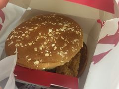 -肯德基(中纬店)